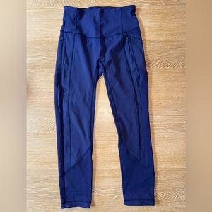 LuluLemon Women’s Leggings with Pockets